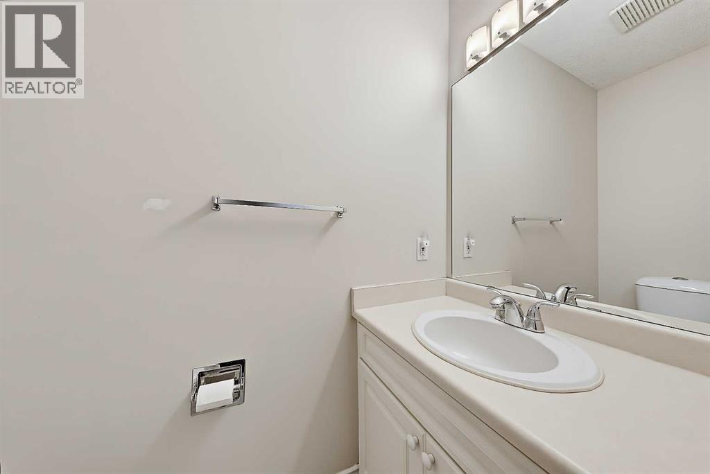 15, 3620 51 Street SW, Calgary, Alberta  T3E 6N7 - Photo 9 - A2338465