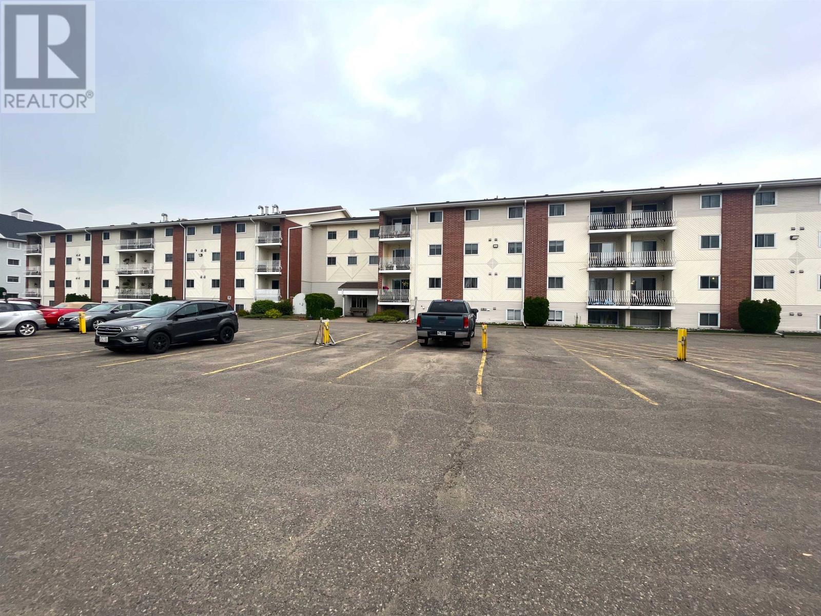 160 725 James Street S, Thunder Bay, Ontario  P7E 6N3 - Photo 1 - TB2602380
