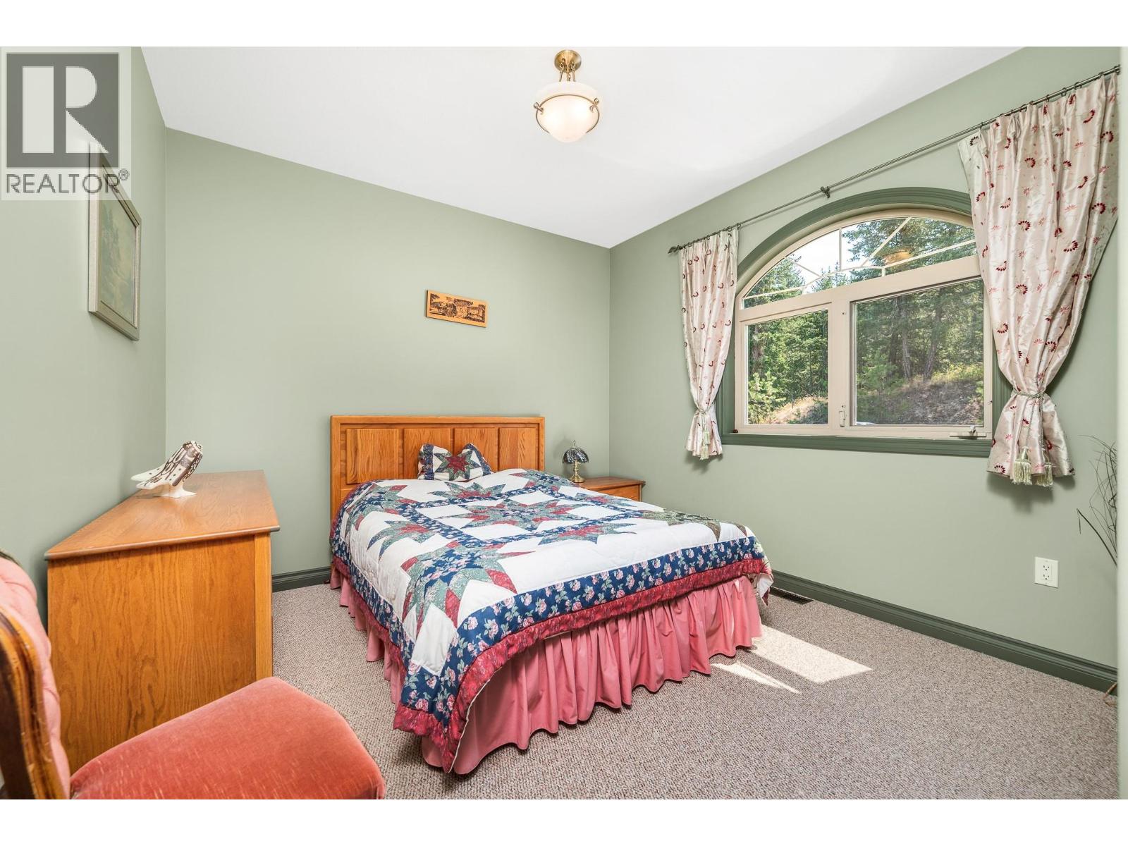 9265 Kokanee Road, Vernon, British Columbia  V1H 1K4 - Photo 32 - 10391219