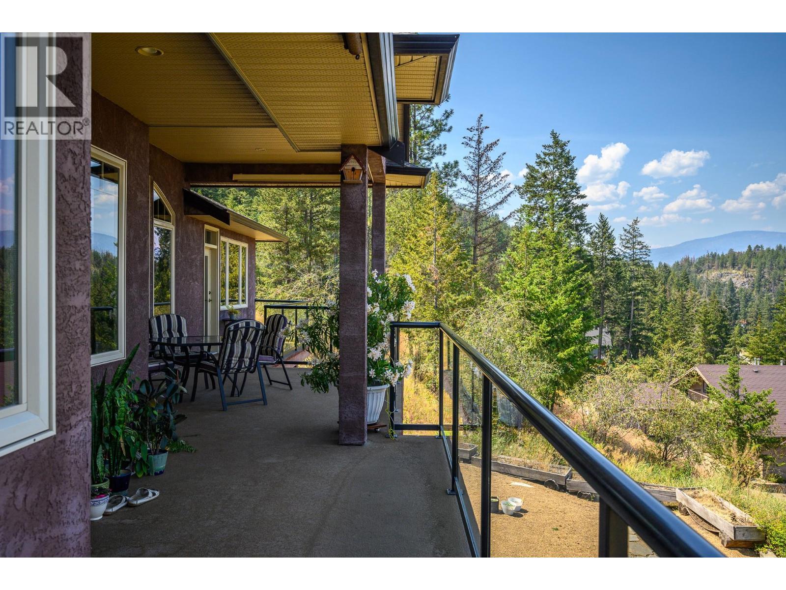 9265 Kokanee Road, Vernon, British Columbia  V1H 1K4 - Photo 15 - 10391219