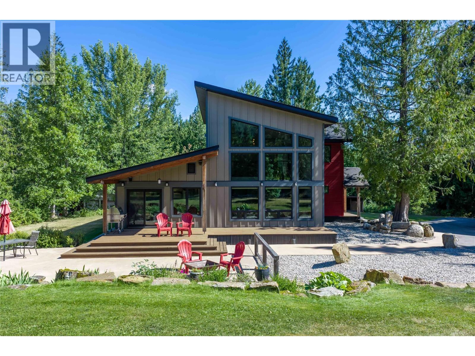 1808 Northview Drive, Revelstoke, British Columbia
