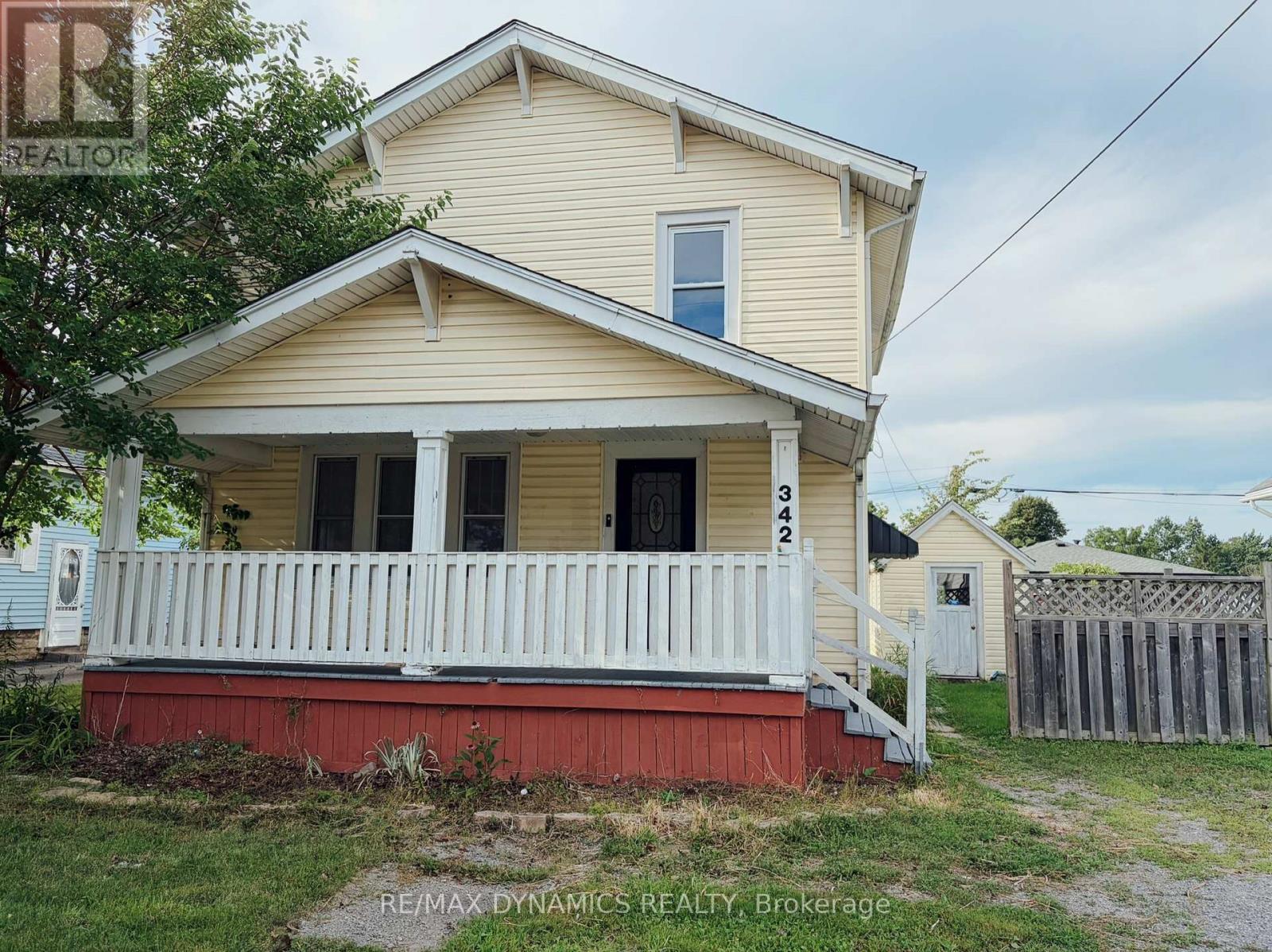 342 Brock Street, Fort Erie, Ontario  L2A 2X3 - Photo 3 - X13692718