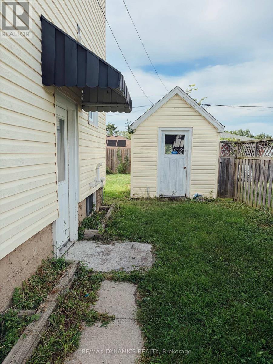 342 Brock Street, Fort Erie, Ontario  L2A 2X3 - Photo 4 - X13692718