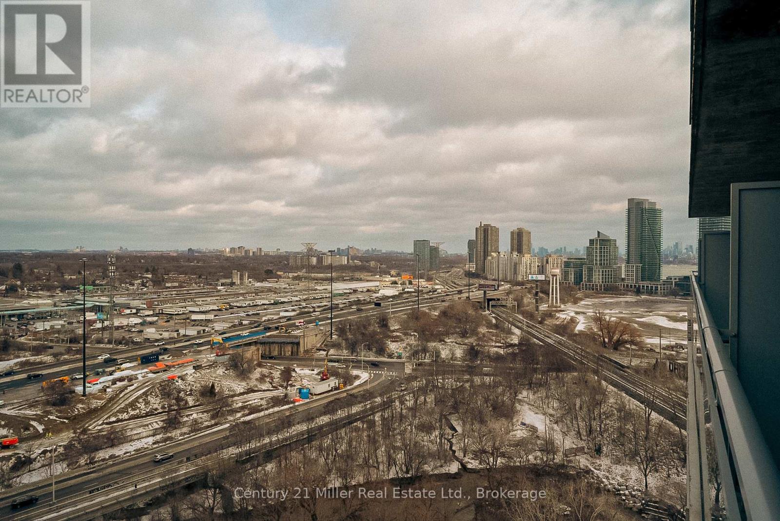 1634 - 165 Legion Road N, Toronto, Ontario  M8Y 0B3 - Photo 27 - W13692720