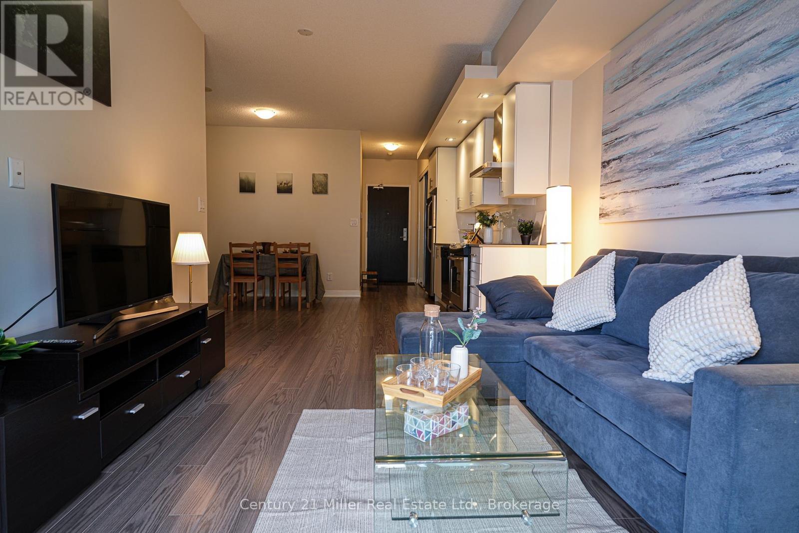 1634 - 165 Legion Road N, Toronto, Ontario  M8Y 0B3 - Photo 3 - W13692720