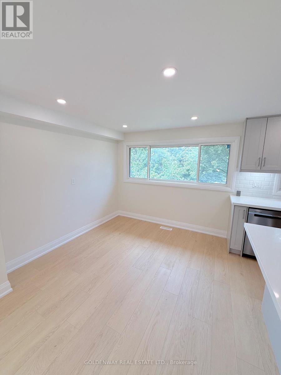 114 Loganberry Crescent, Toronto, Ontario  M2H 3H1 - Photo 13 - C13692646