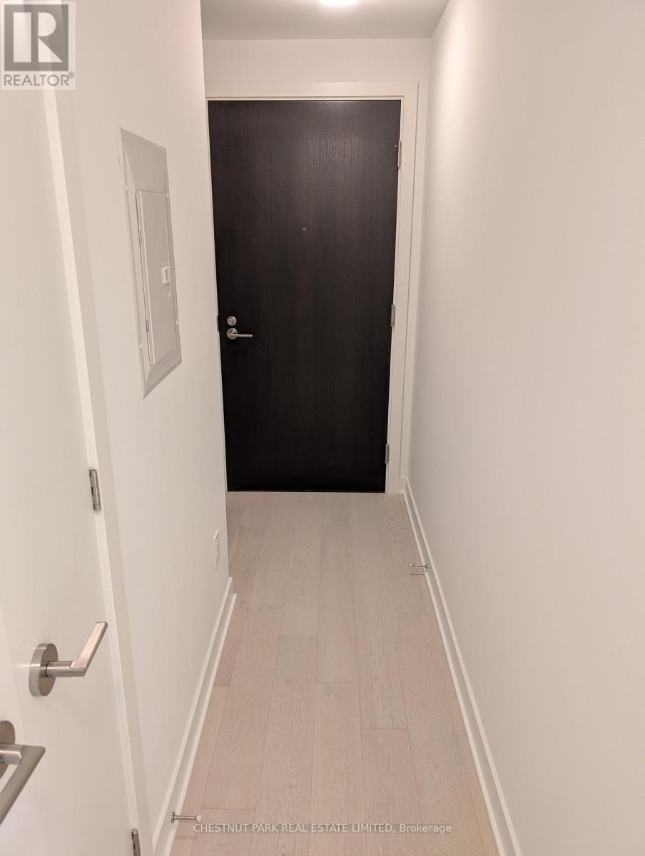 1811 - 11 Yorkville Avenue, Toronto, Ontario  M4W 1L2 - Photo 4 - C13692762