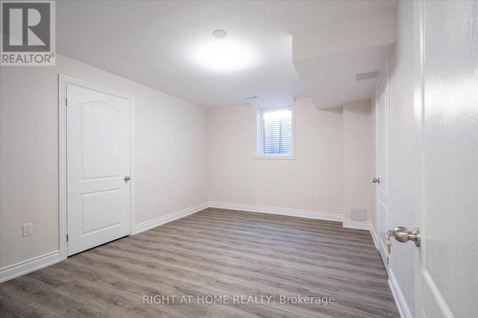 Bsmt - 1608 Frolis Street, Oshawa, Ontario  L1K 0J7 - Photo 10 - E13692688