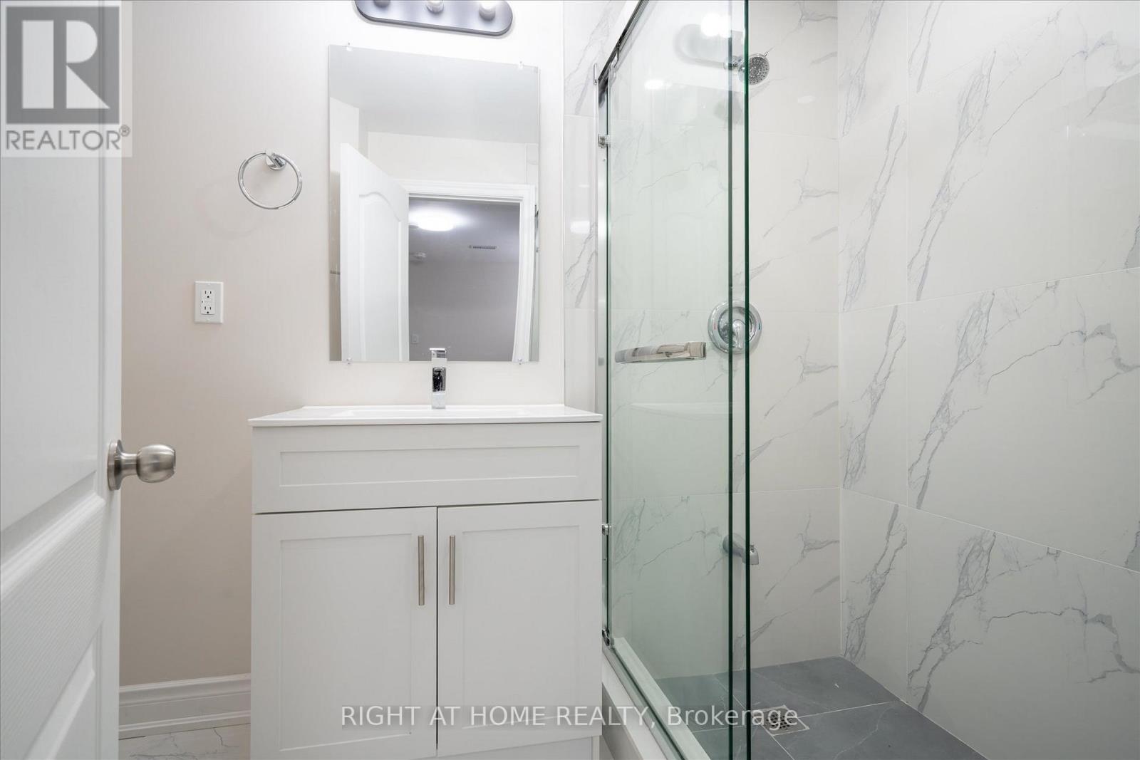 Bsmt - 1608 Frolis Street, Oshawa, Ontario  L1K 0J7 - Photo 9 - E13692688