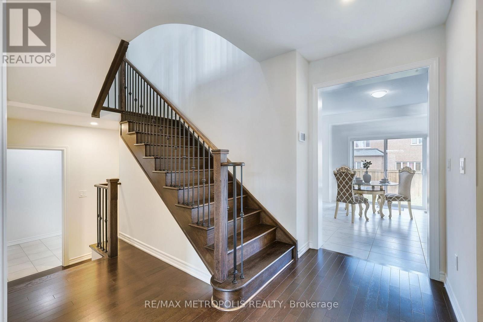 Main & Upper - 15 Douglas Kemp Crescent, Clarington, Ontario  L1C 7E3 - Photo 18 - E13692778