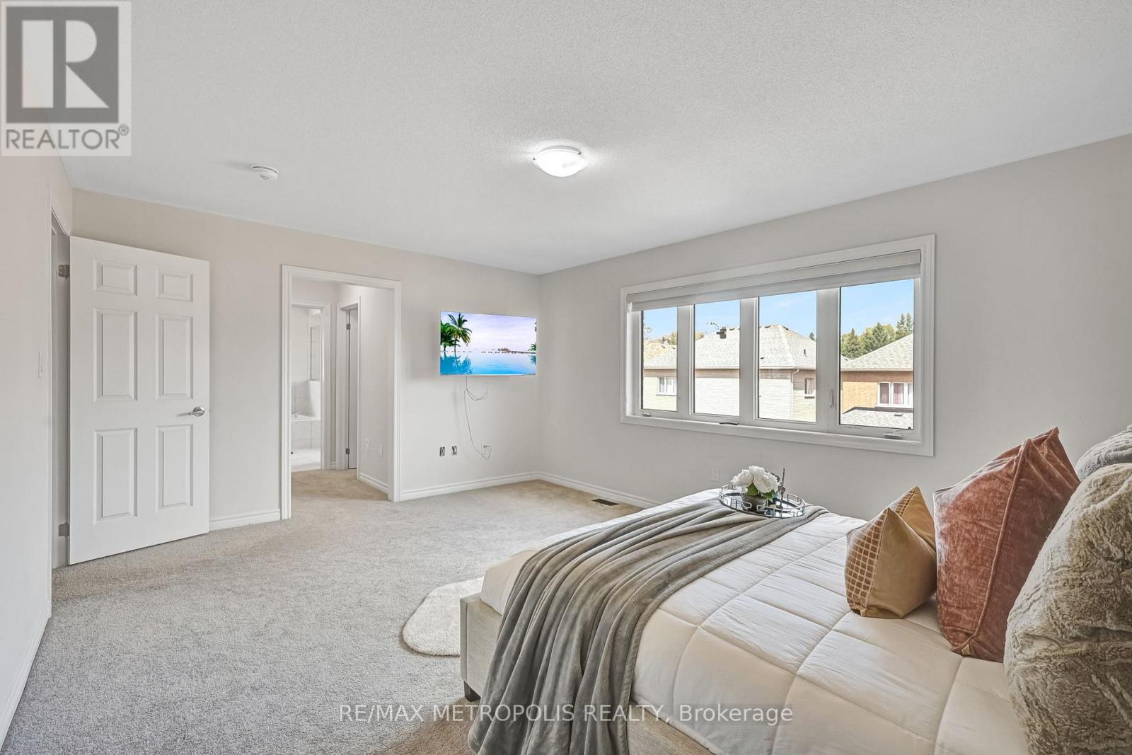 Main & Upper - 15 Douglas Kemp Crescent, Clarington, Ontario  L1C 7E3 - Photo 31 - E13692778