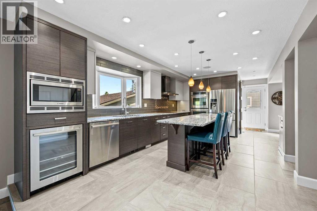 8 Millside Court SW, Calgary, Alberta  T2Y 2P5 - Photo 18 - A2338338
