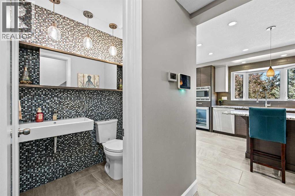 8 Millside Court SW, Calgary, Alberta  T2Y 2P5 - Photo 30 - A2338338