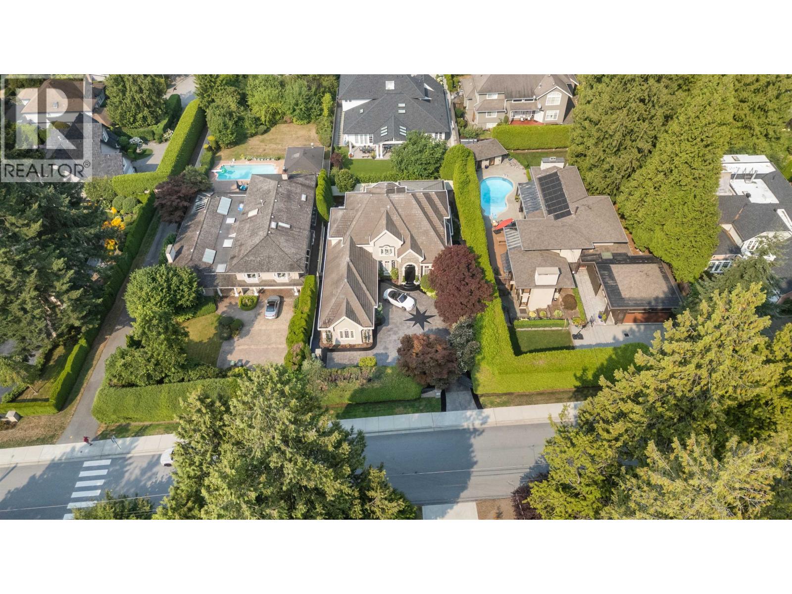 414 Walker Street, Coquitlam, British Columbia  V3K 4E3 - Photo 3 - R3157019
