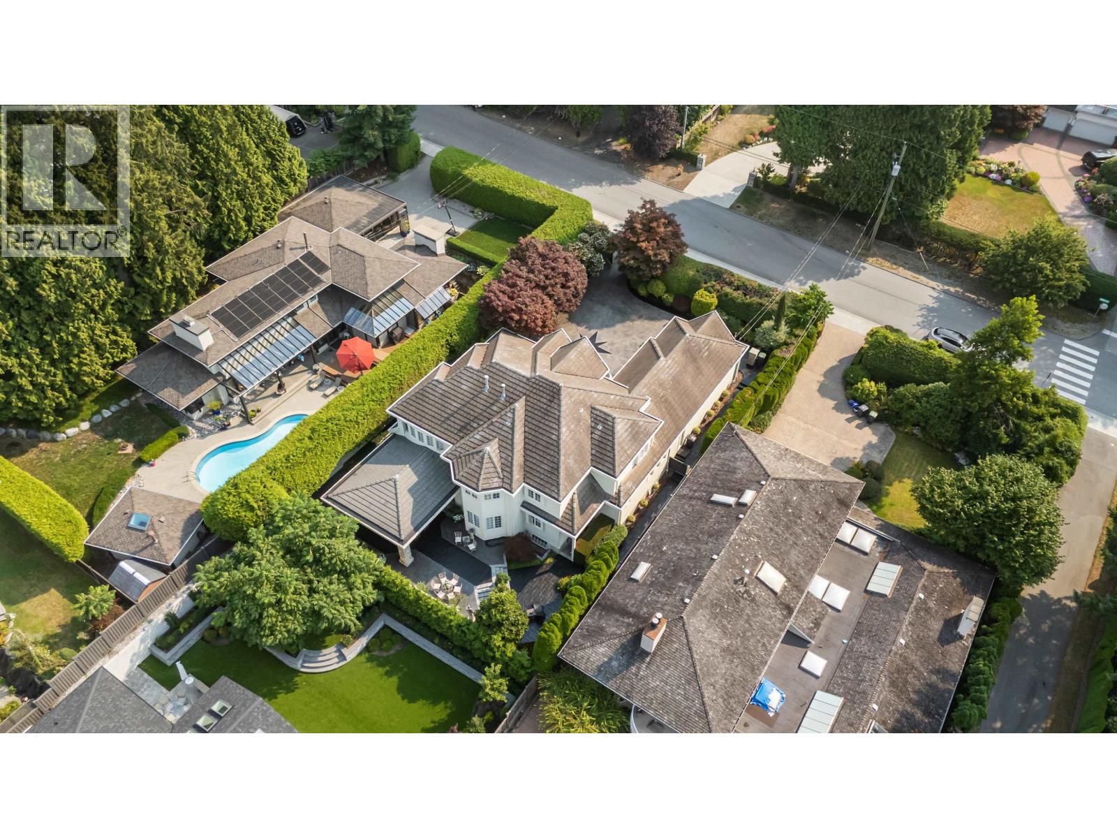 414 Walker Street, Coquitlam, British Columbia  V3K 4E3 - Photo 4 - R3157019