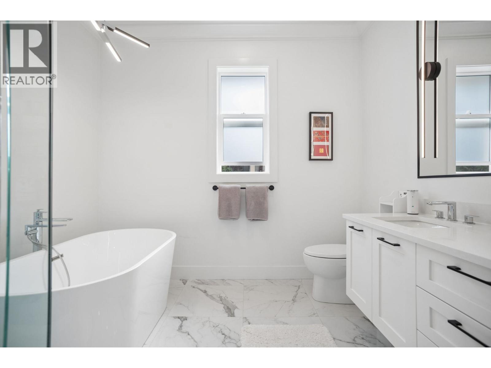 3751 Garry Street, Richmond, British Columbia V7E 2T6 - Photo 17 - R3157212