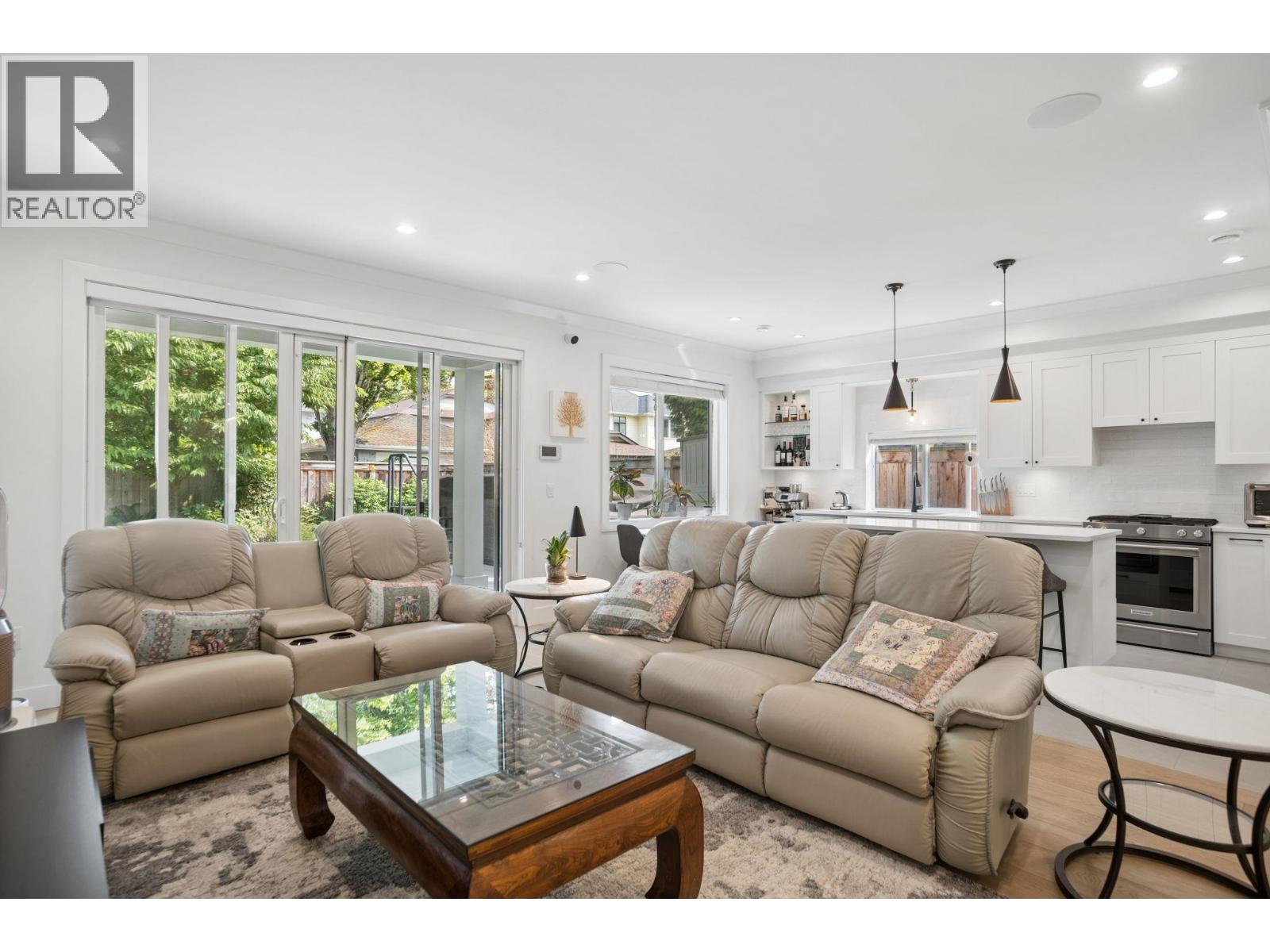 3751 Garry Street, Richmond, British Columbia V7E 2T6 - Photo 6 - R3157212