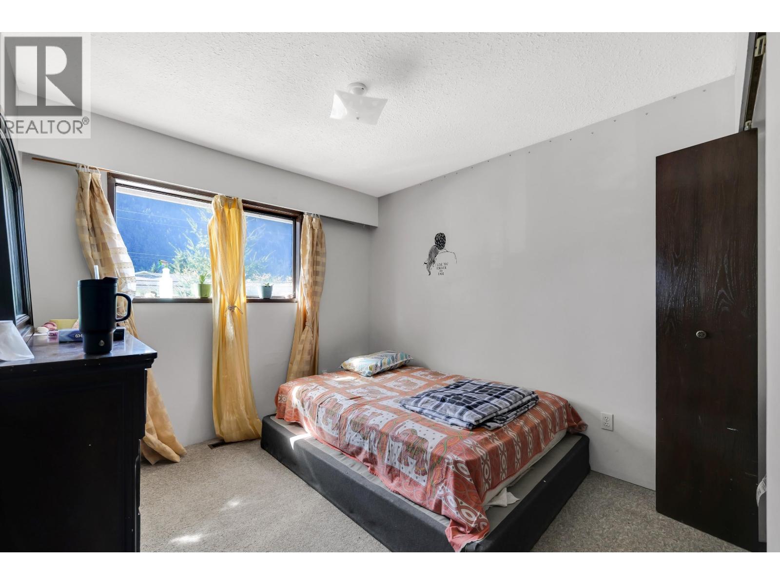 38319 Westway Avenue, Squamish, British Columbia  V8B 0W6 - Photo 11 - R3157231