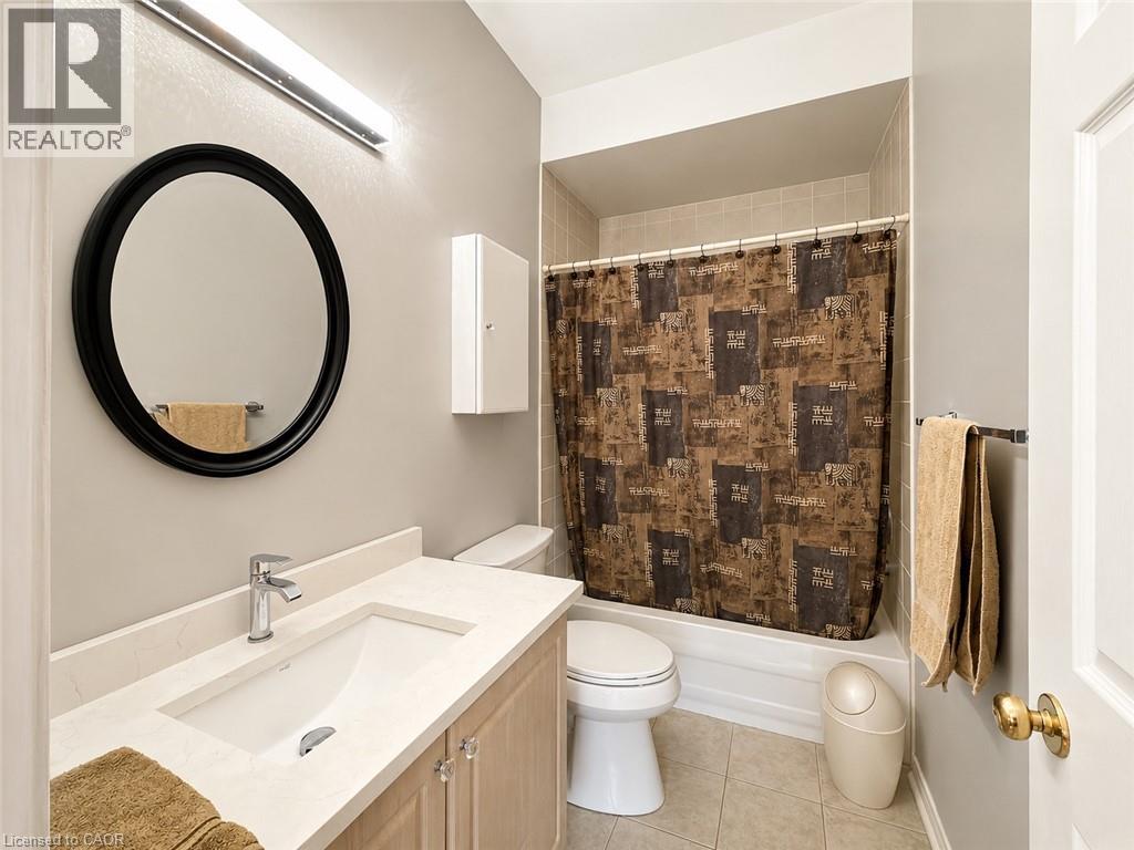 2243 Turnberry Road Unit# 59, Burlington, Ontario  L7M 4Y6 - Photo 33 - 40857025