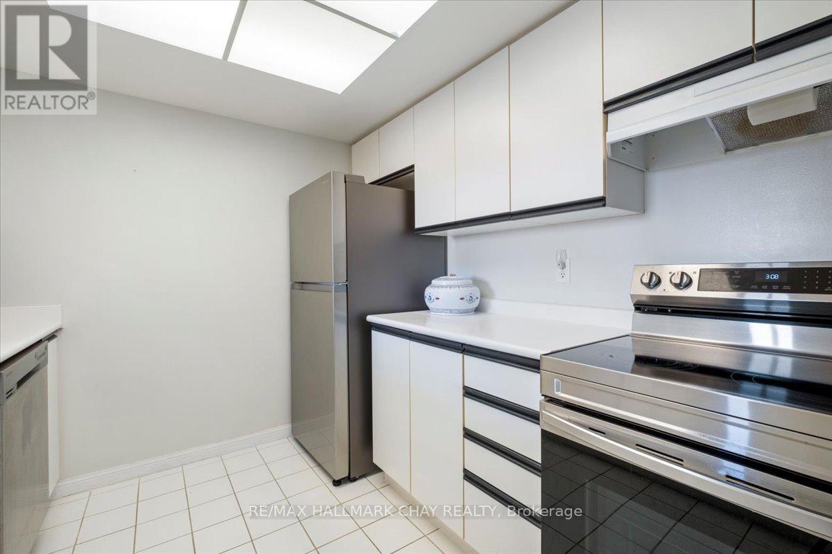 1506 - 65 Ellen Street, Barrie, Ontario L4N 3A5 - Photo 12 - S13692708