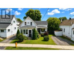 521 BURTON AVENUE, Cornwall, Ontario