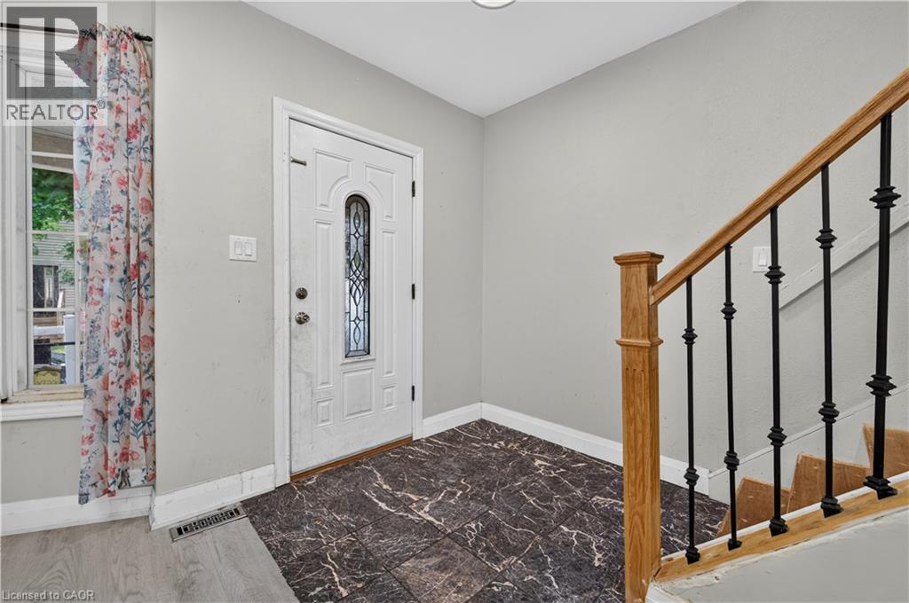 55 Francis Street, Hamilton, Ontario  L8L 3V2 - Photo 4 - 40803701