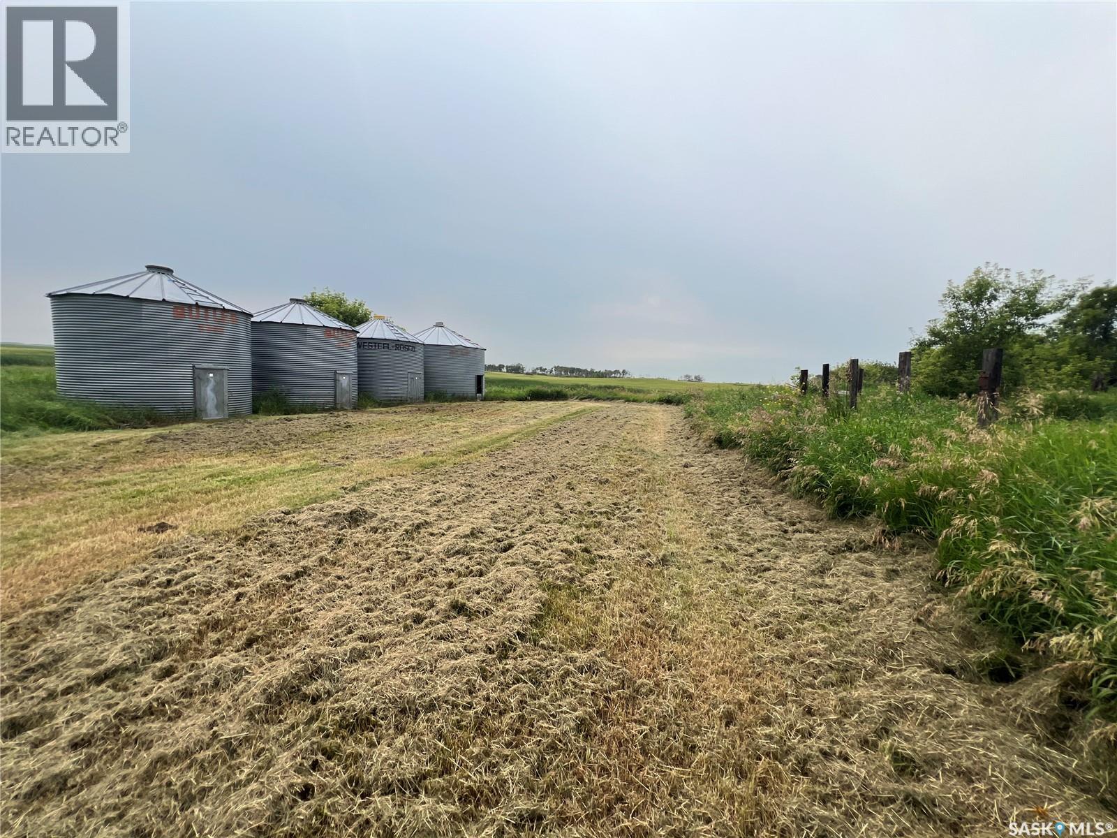Bomberak Acreage, Fertile Belt Rm No. 183, Saskatchewan  S0A 3Y0 - Photo 16 - SK043907