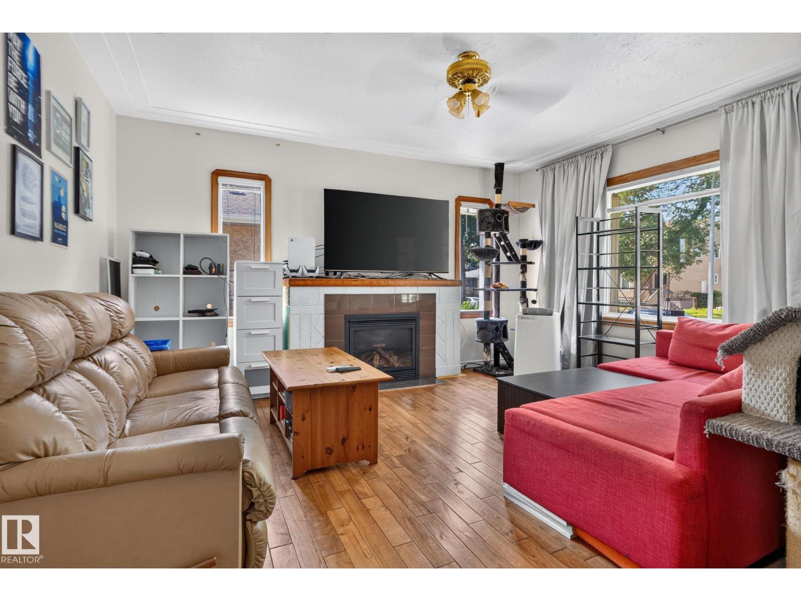 12229 88 St Nw, Edmonton, Alberta  T5B 3S7 - Photo 11 - E4499894
