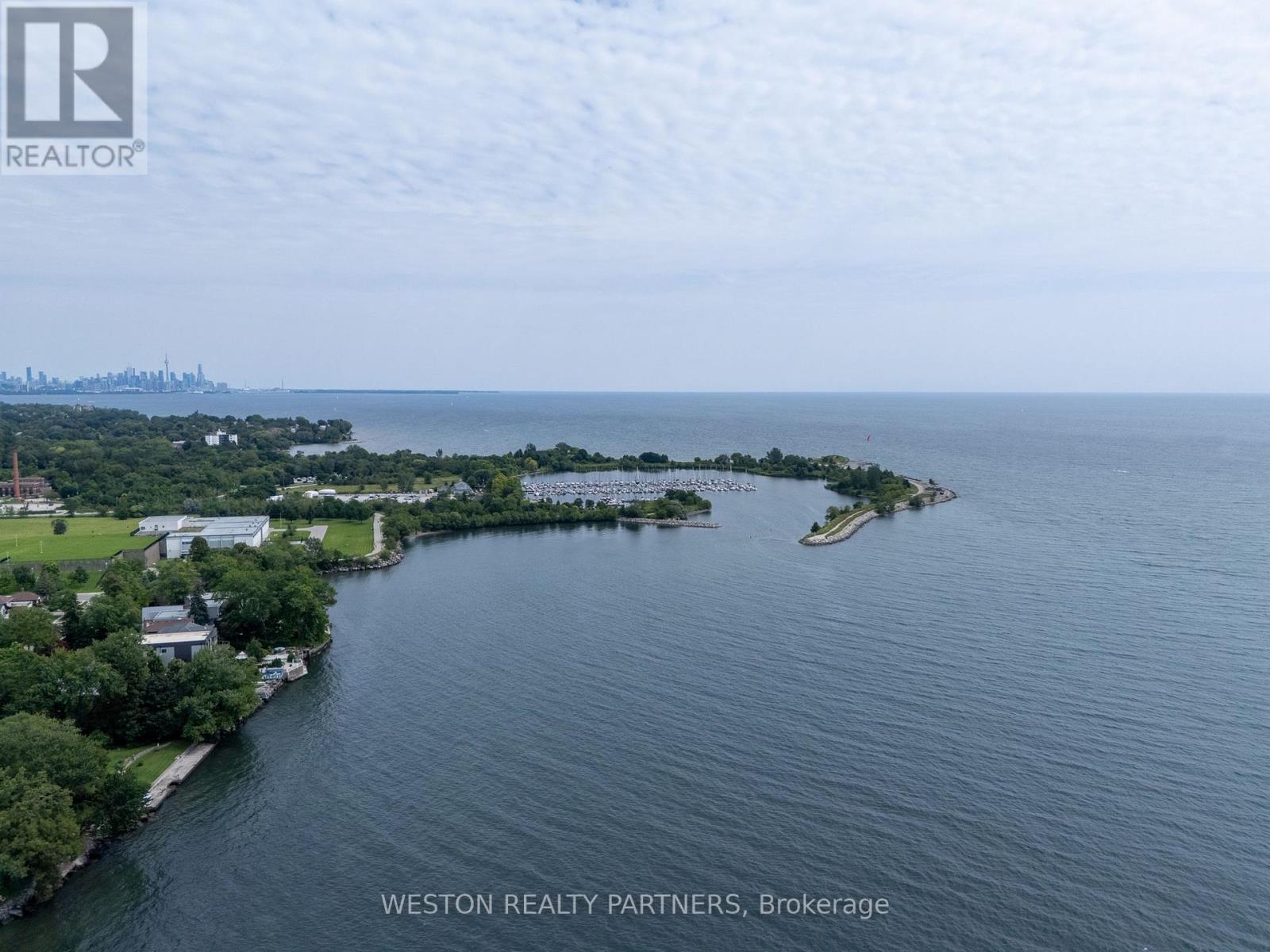 11 Thirty-Sixth Street, Toronto, Ontario M8W 3K8 - Photo 19 - W13686588