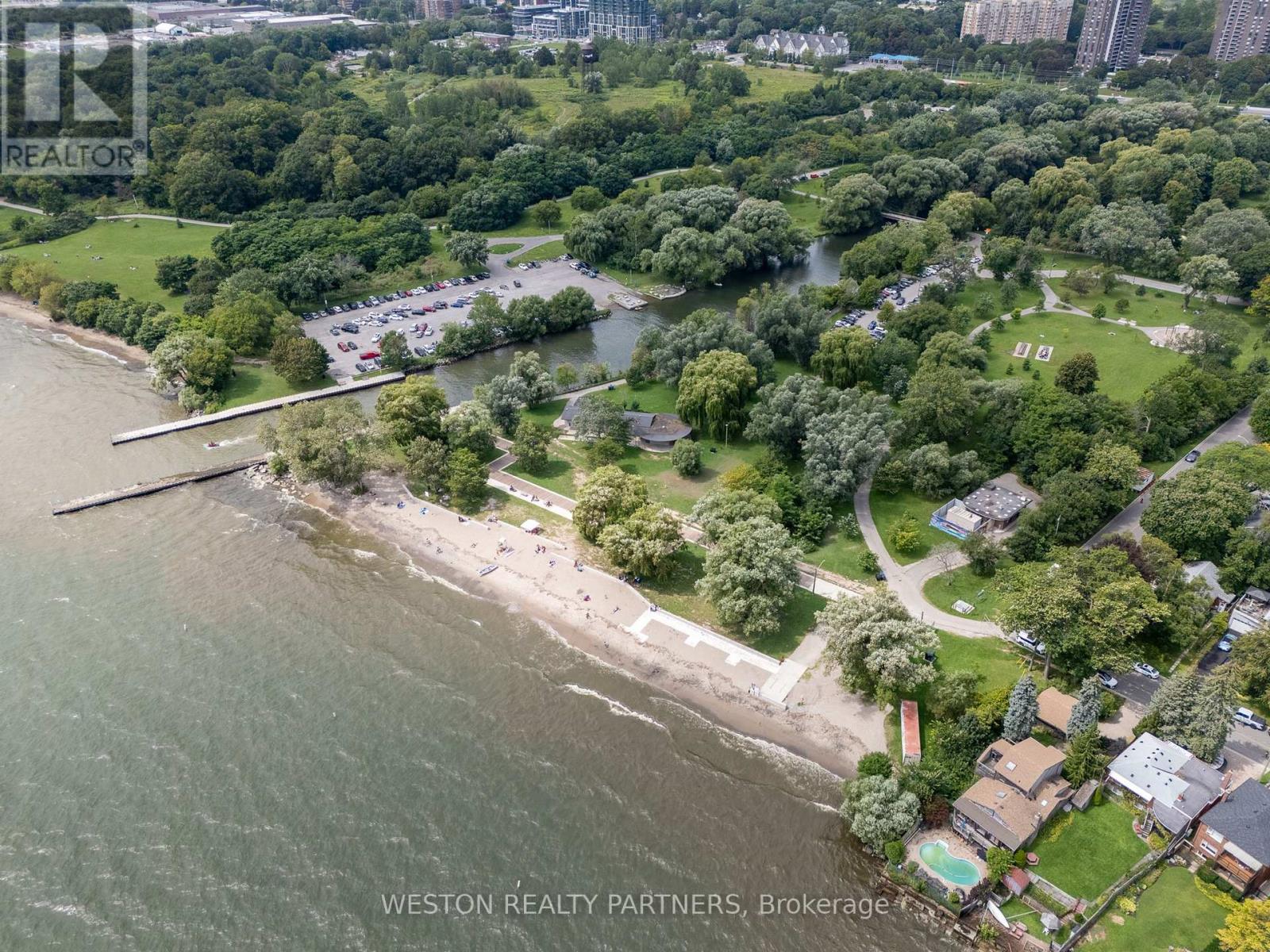 11 Thirty-Sixth Street, Toronto, Ontario M8W 3K8 - Photo 17 - W13686588