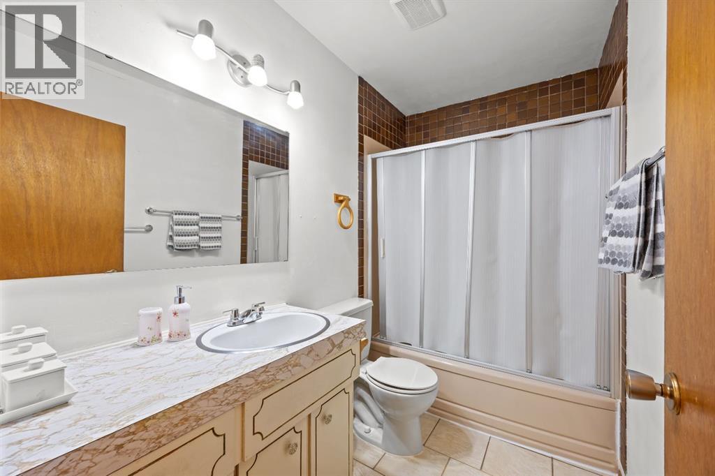 1307 Radisson Drive SE, Calgary, Alberta  T2A 1Z3 - Photo 20 - A2316120