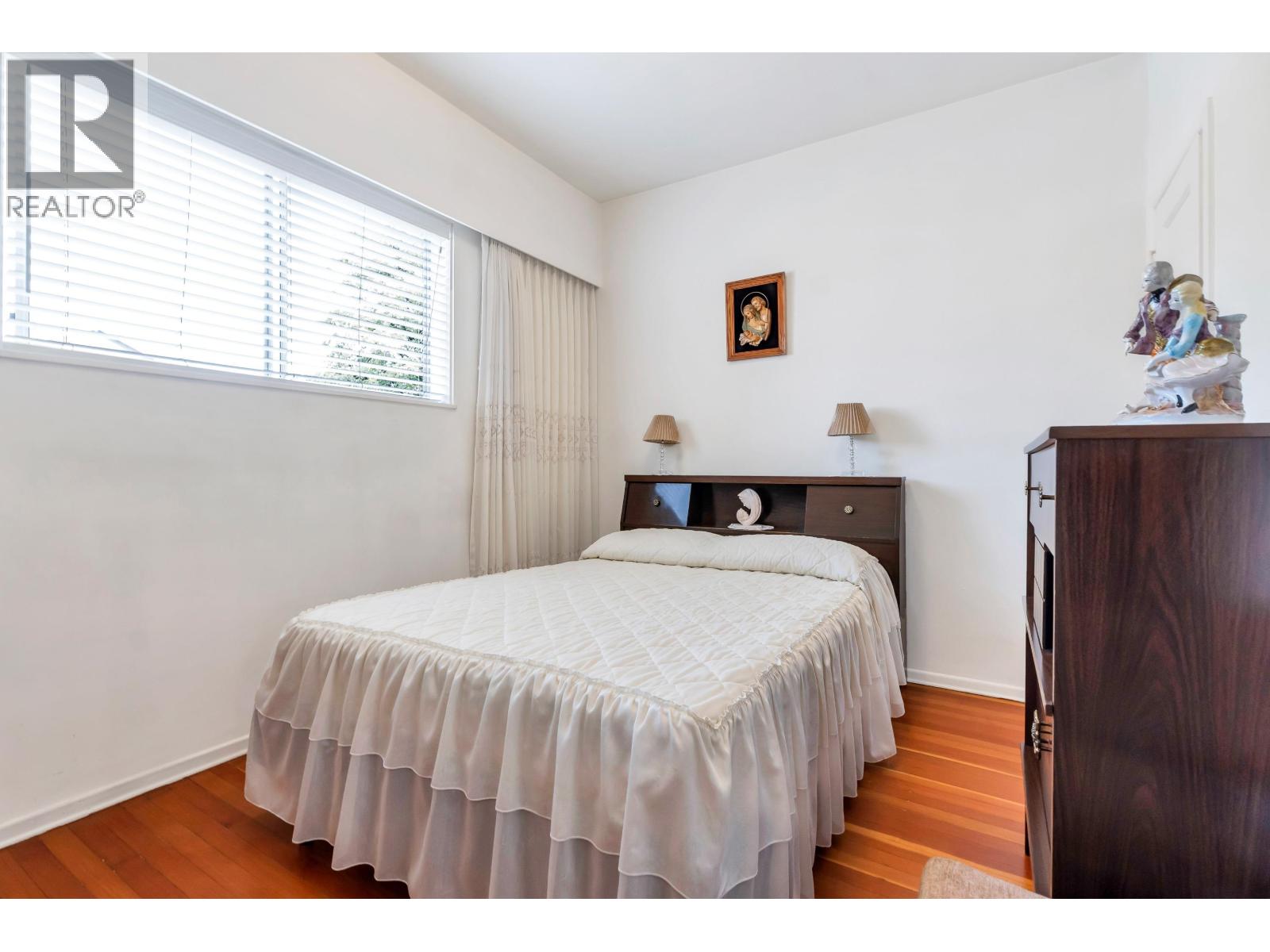 2560 Adanac Street, Vancouver, British Columbia  V5K 2M5 - Photo 11 - R3156817