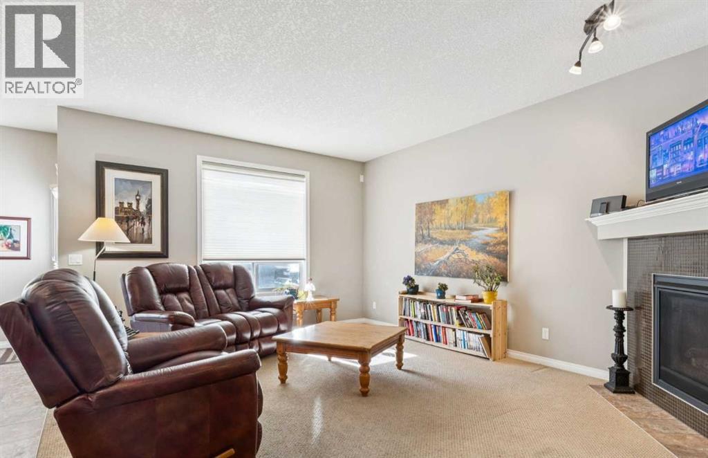 645 Panatella Boulevard NW, Calgary, Alberta  T3K 0N9 - Photo 8 - A2330896