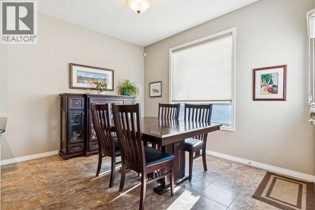 645 Panatella Boulevard NW, Calgary, Alberta  T3K 0N9 - Photo 6 - A2330896