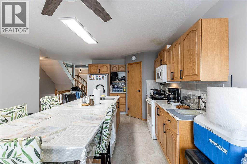 502, 165 South Ridge Drive SE, Medicine Hat, Alberta  T1B 4H6 - Photo 13 - A2336555