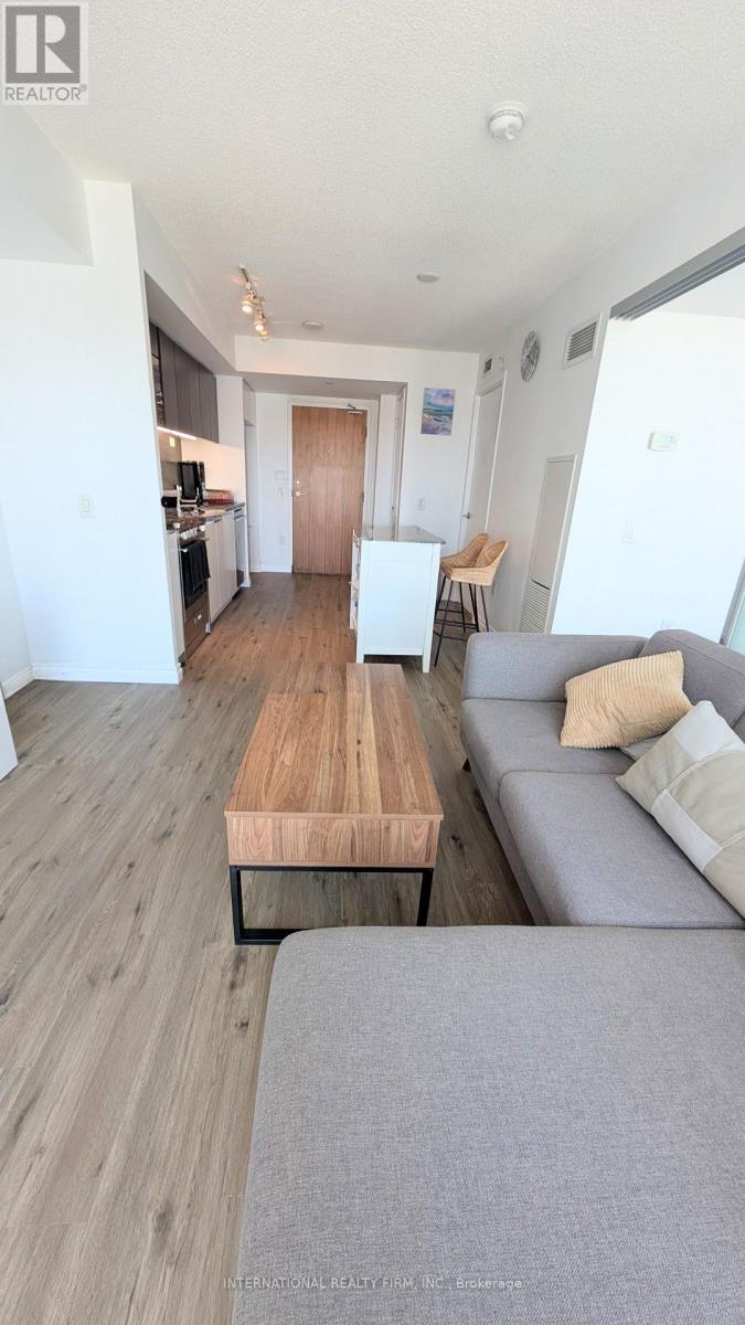 2110 - 85 Queens Wharf Road, Toronto, Ontario  M5V 0J9 - Photo 3 - C13639764
