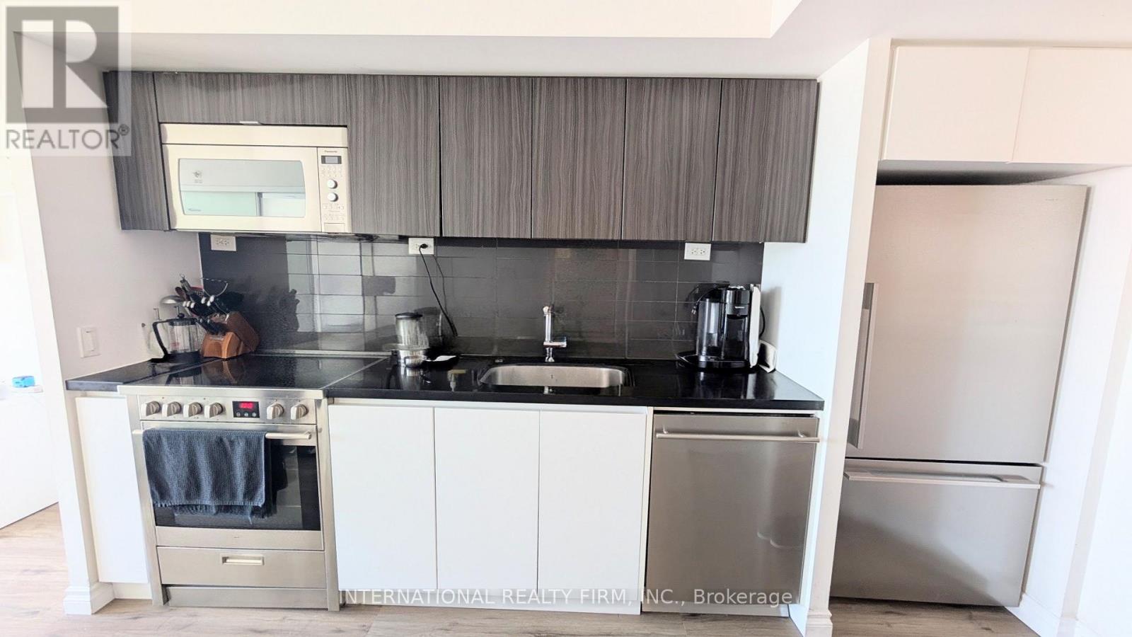 2110 - 85 Queens Wharf Road, Toronto, Ontario  M5V 0J9 - Photo 6 - C13639764
