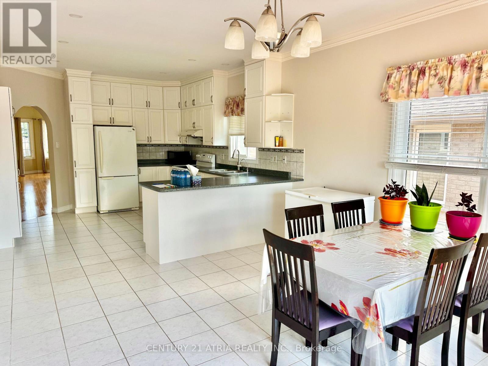 1688 Keppler Crescent, Peterborough, Ontario K9K 2P5 - Photo 6 - X13652680