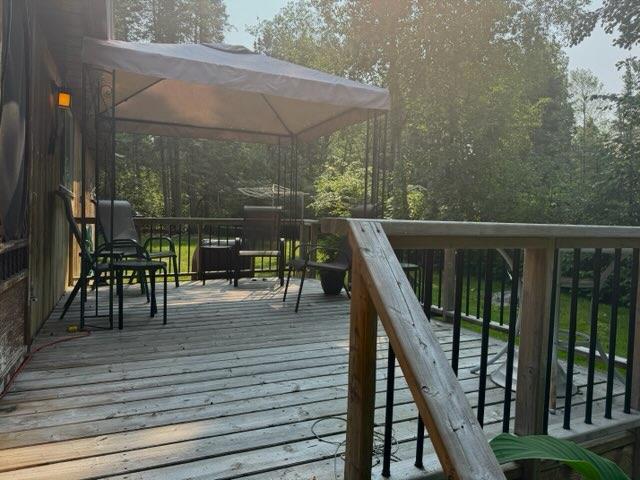 8 Block 17 Road, Falcon Lake, Manitoba  R0E 0N0 - Photo 1 - 202620885