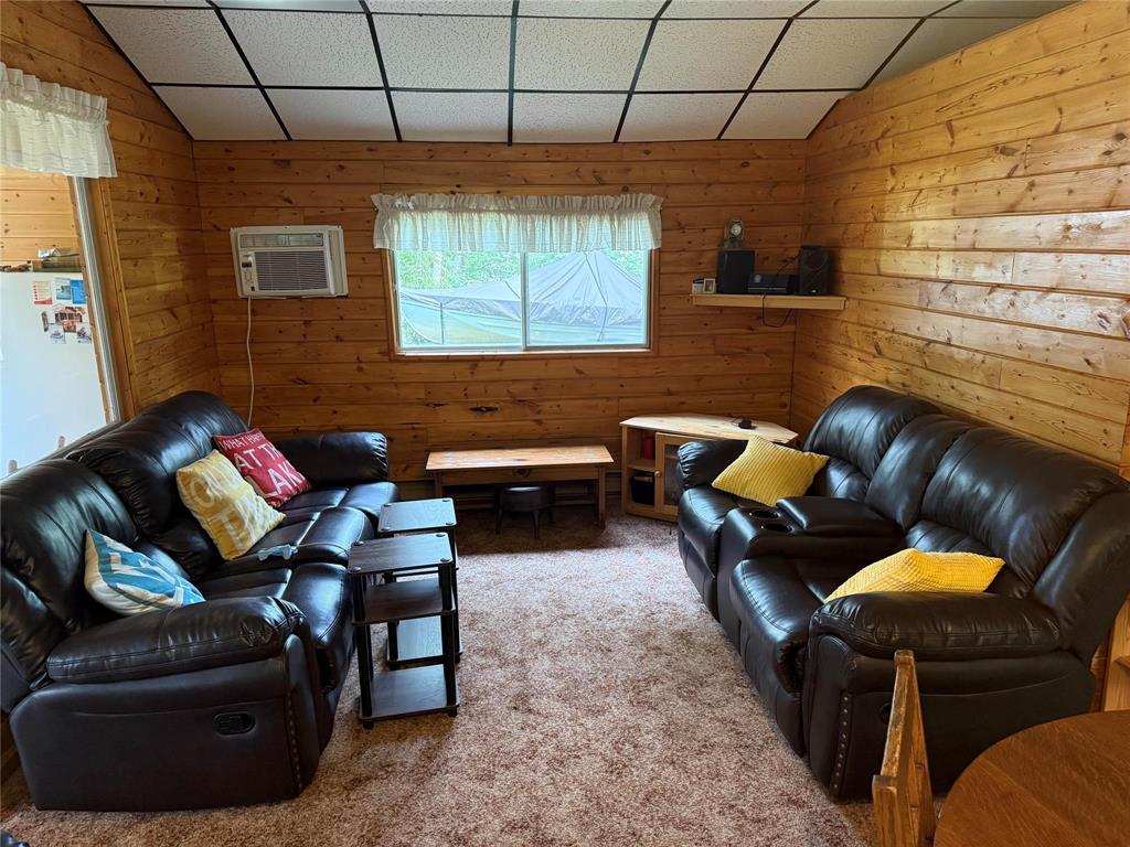 8 Block 17 Road, Falcon Lake, Manitoba  R0E 0N0 - Photo 7 - 202620885