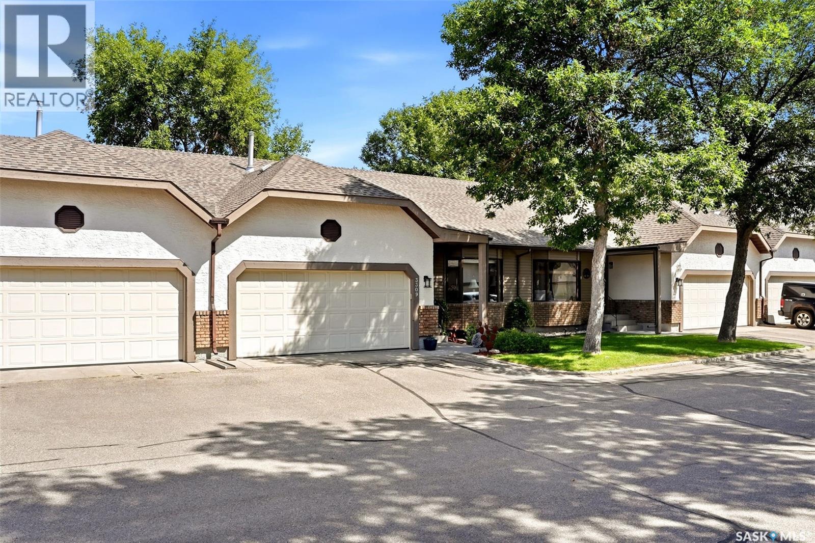 3309 Brookshire Lane, Regina, Saskatchewan  S4V 2R1 - Photo 41 - SK046029