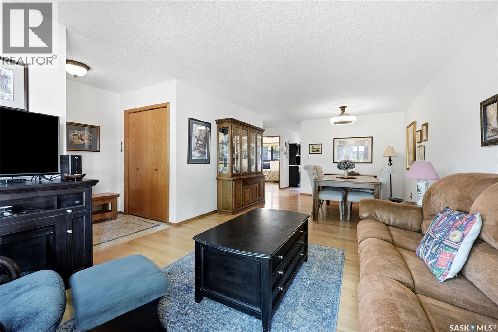 3309 Brookshire Lane, Regina, Saskatchewan  S4V 2R1 - Photo 7 - SK046029