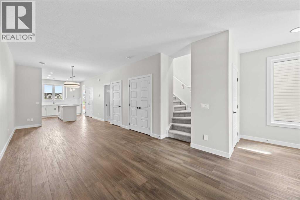 72 Amblefield View NW, Calgary, Alberta  T3P 2L6 - Photo 8 - A2323080