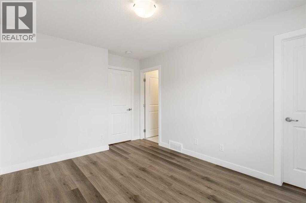 30 Evanscrest Park NW, Calgary, Alberta  T3P 1R3 - Photo 16 - A2324225
