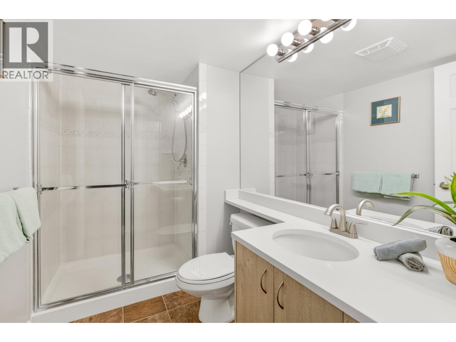 103 11960 Harris Road, Pitt Meadows, British Columbia  V3Y 2R1 - Photo 11 - R3144747