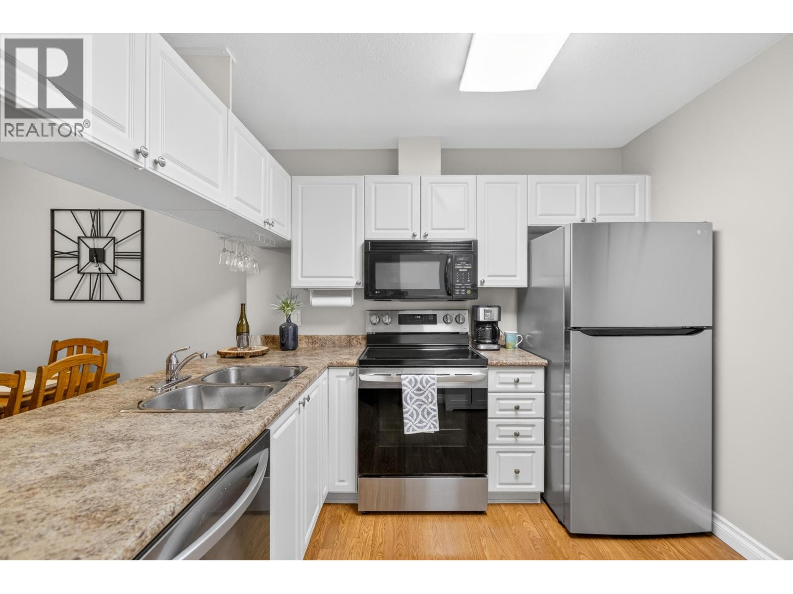 103 11960 Harris Road, Pitt Meadows, British Columbia  V3Y 2R1 - Photo 6 - R3144747