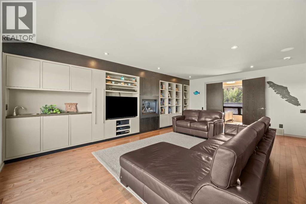 1937 28 Avenue SW, Calgary, Alberta  T2T 1K2 - Photo 28 - A2337710