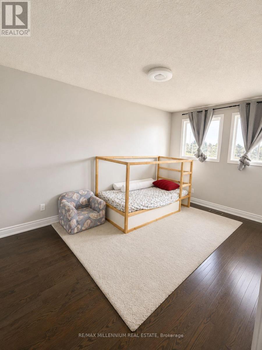 90 Whitehaven Drive, Brampton, Ontario  L6Z 2R8 - Photo 16 - W13663758
