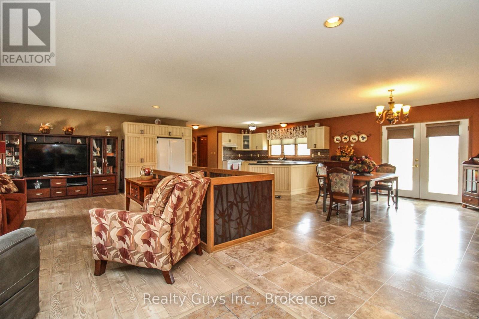 668 Brealey Drive, Peterborough, Ontario  K9K 2M7 - Photo 12 - X13692886