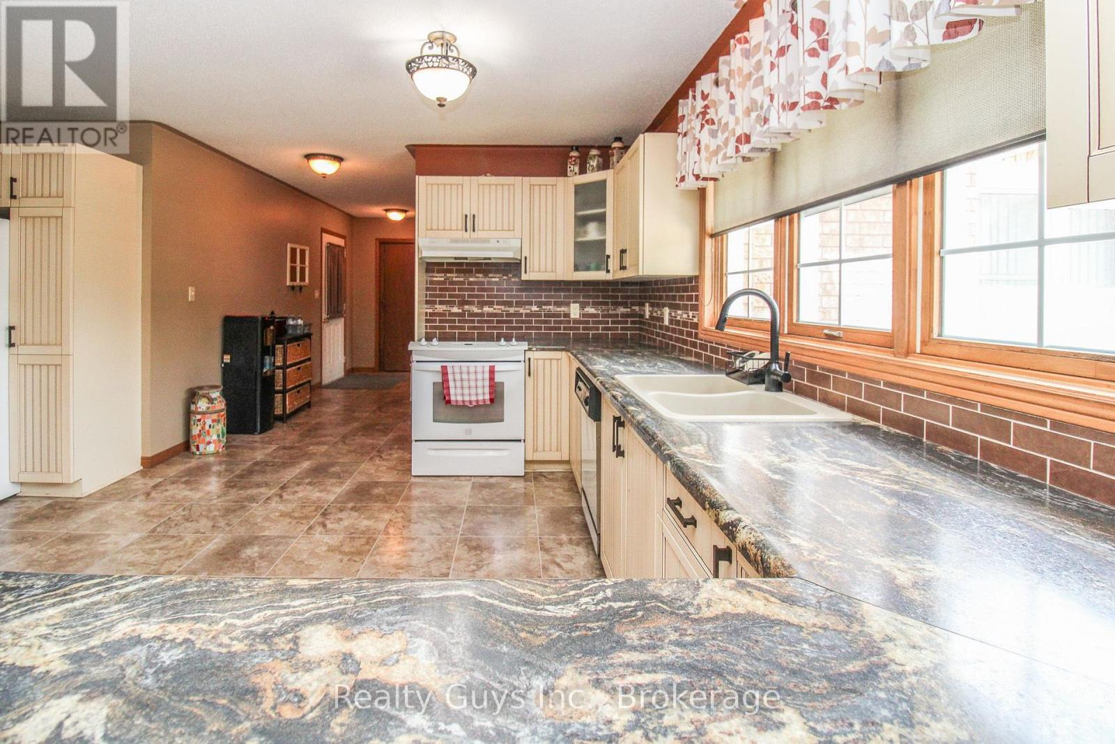 668 Brealey Drive, Peterborough, Ontario  K9K 2M7 - Photo 15 - X13692886
